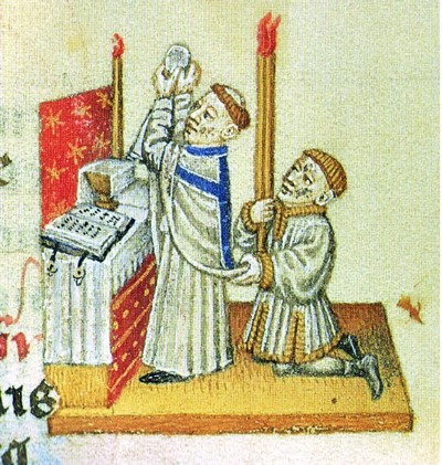 Sacerdote diciendo misa asistido por un clérigo menor. Libro de Horas, Inglaterra, mediados del siglo XV. Harley MS 2915, f. 84